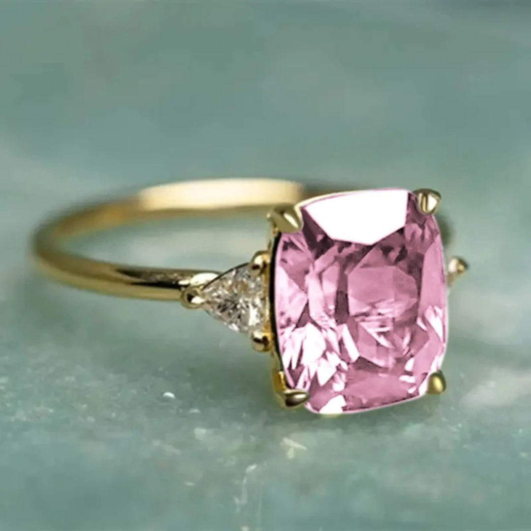 Luck - Zirconia Ring in Gold