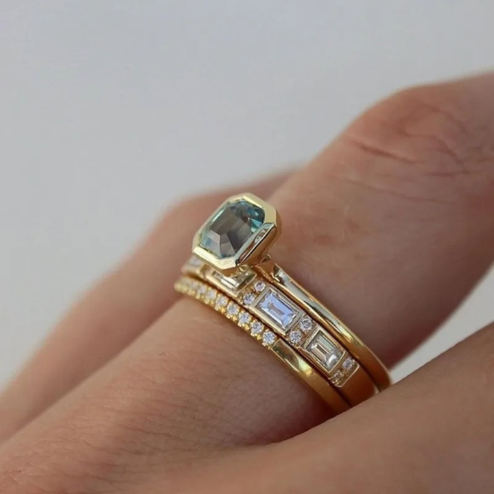 Iris – Vintage Gold & Blue Ring Set